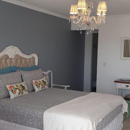Pousada Cris Garden Bed&Breakfast Foz do Iguacu Bagian luar foto