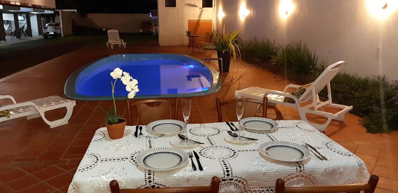 Pousada Cris Garden Bed&Breakfast Foz do Iguacu Bagian luar foto