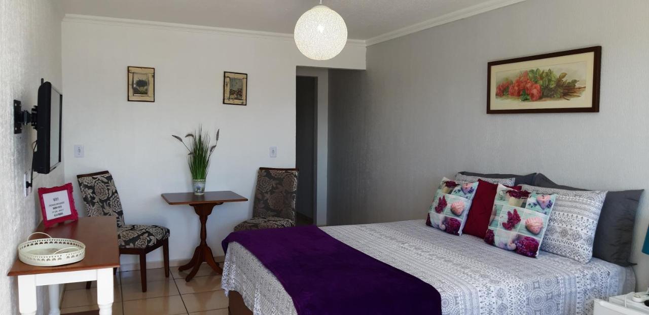 Pousada Cris Garden Bed&Breakfast Foz do Iguacu Bagian luar foto