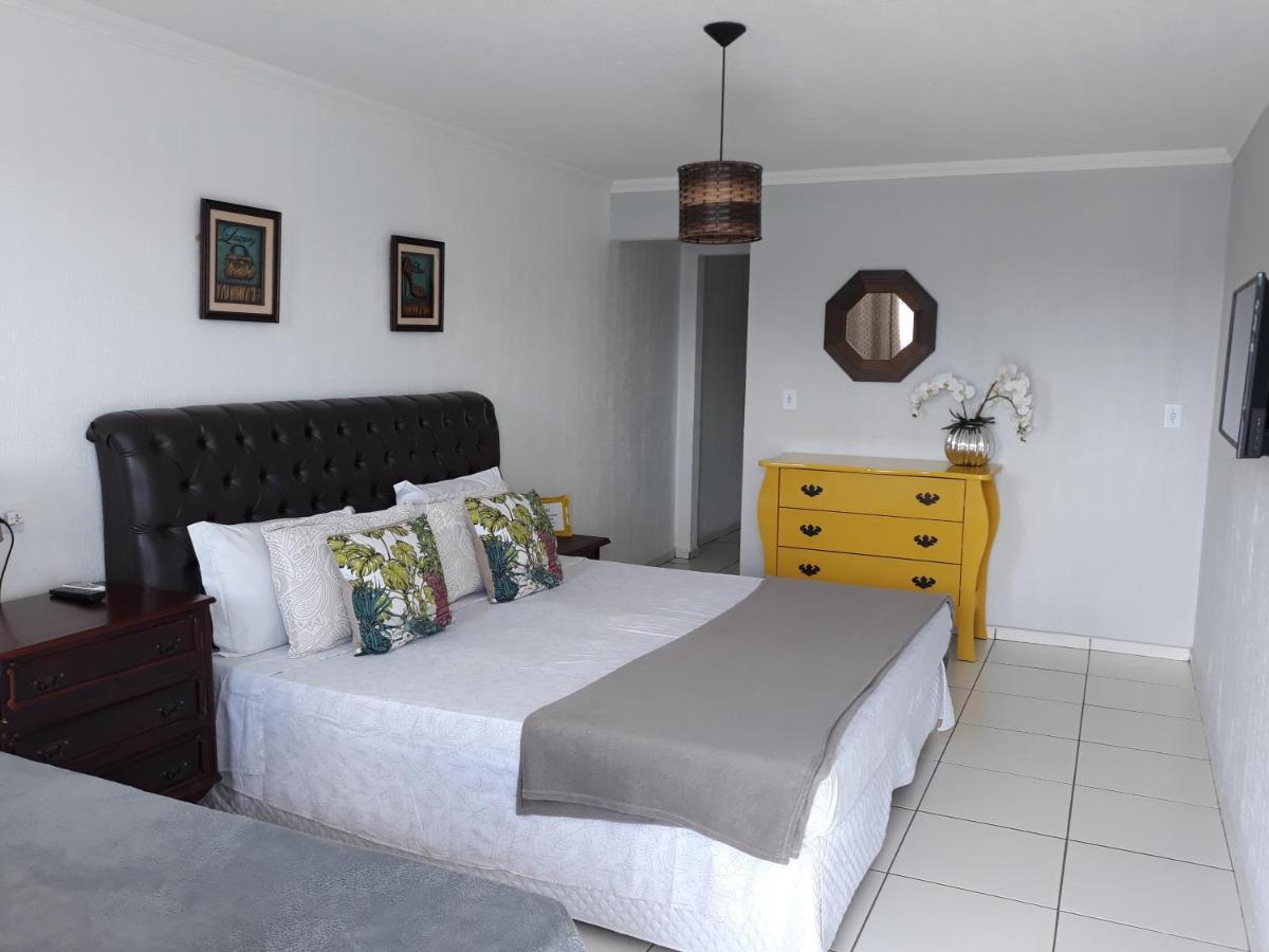 Pousada Cris Garden Bed&Breakfast Foz do Iguacu Bagian luar foto